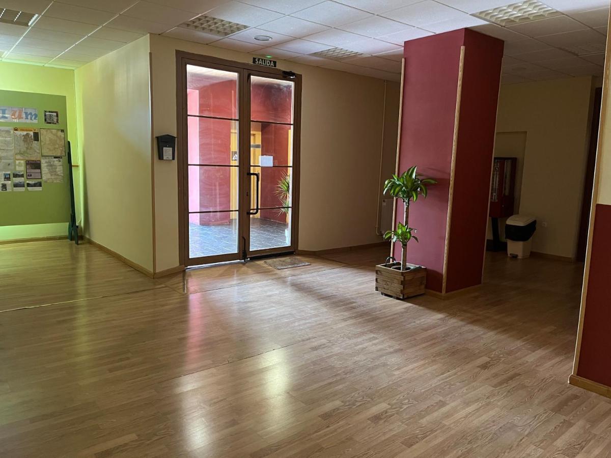 Albergue Pirenarium Sabiñánigo المظهر الخارجي الصورة