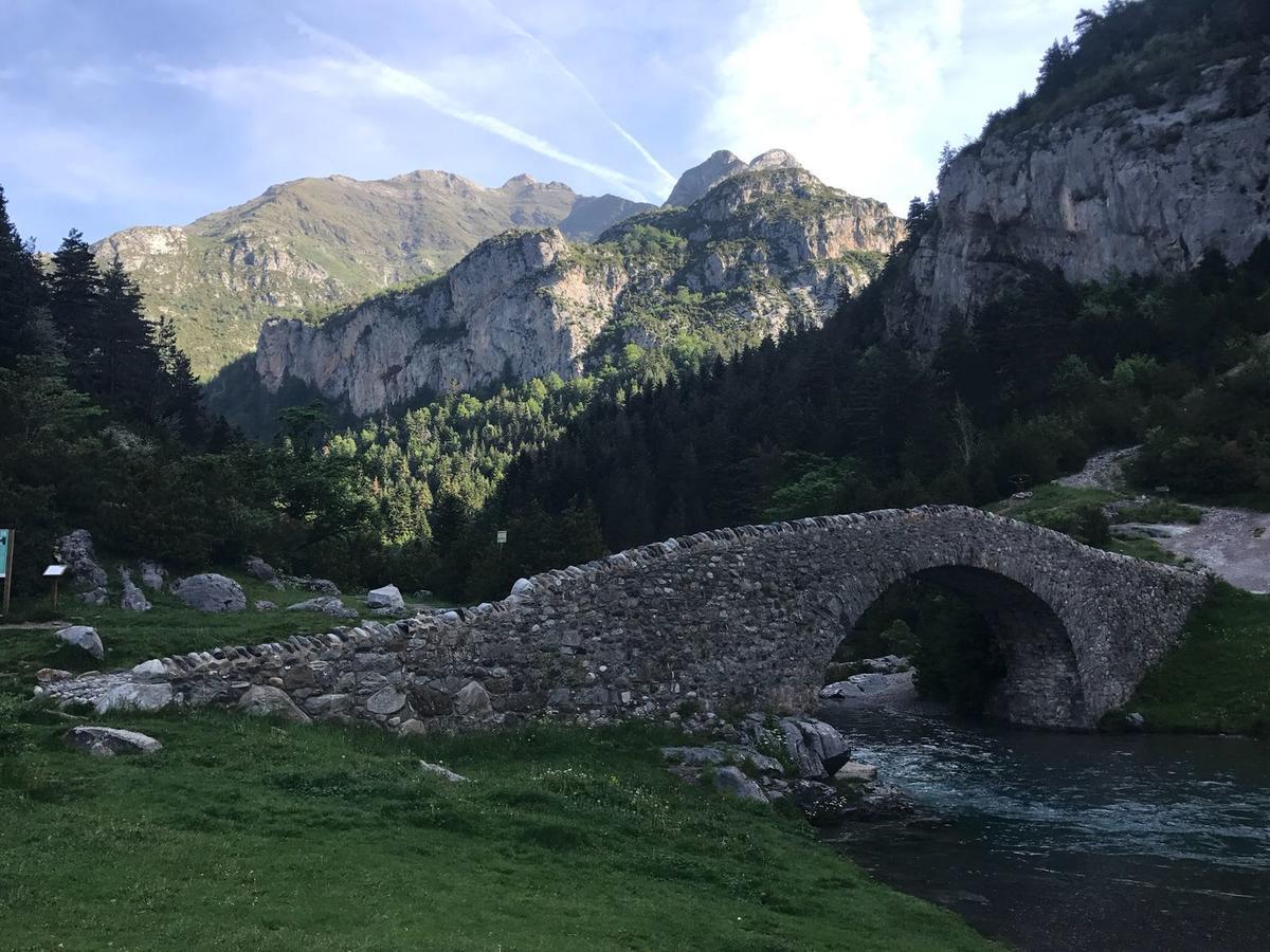 Albergue Pirenarium Sabiñánigo المظهر الخارجي الصورة
